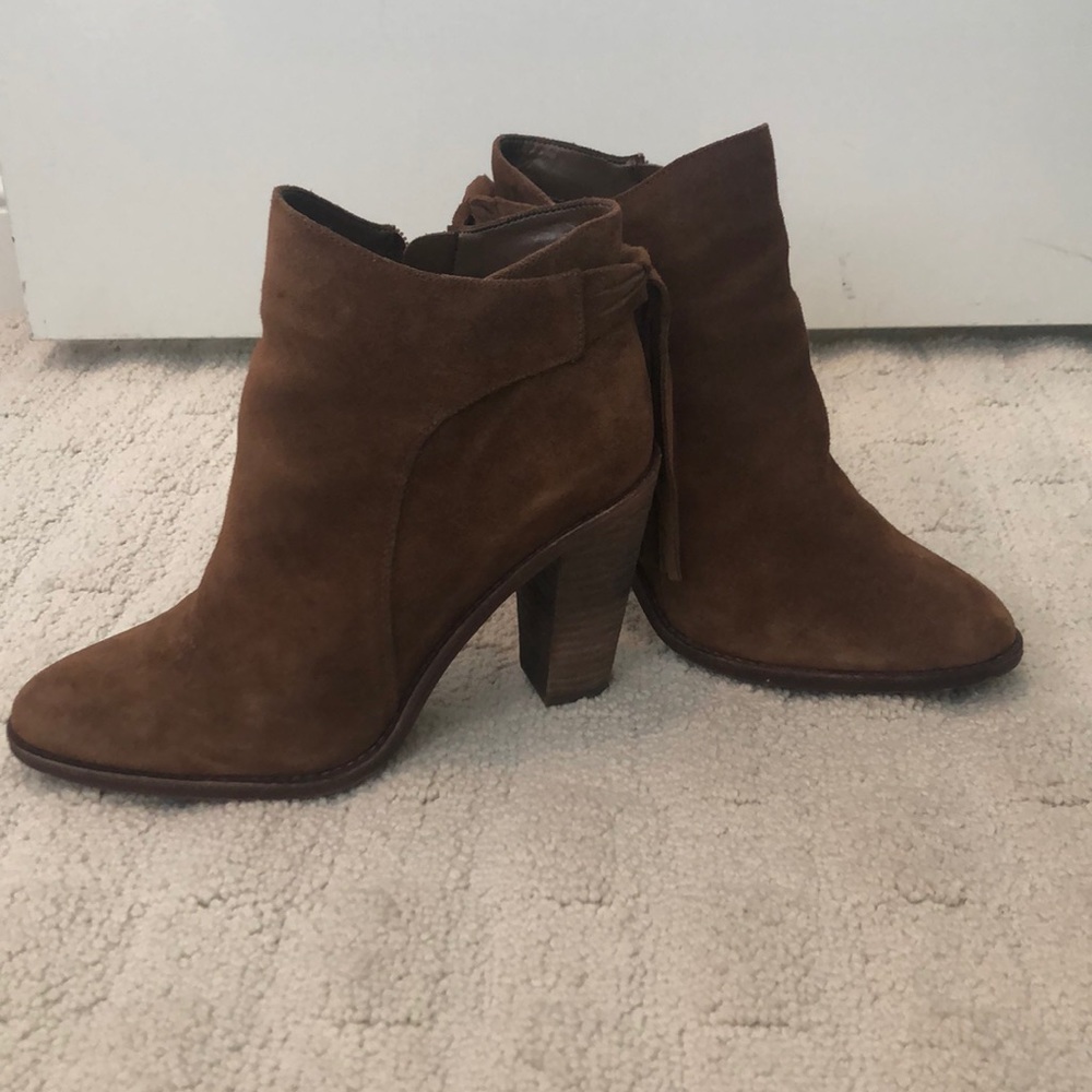 Vince Camuto boots